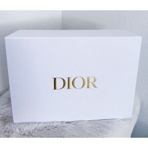 CHRISTIAN DIOR White & Gold Gift Box